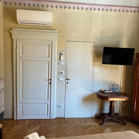 Bed & Breakfast Residenza Santa Caterina 4*